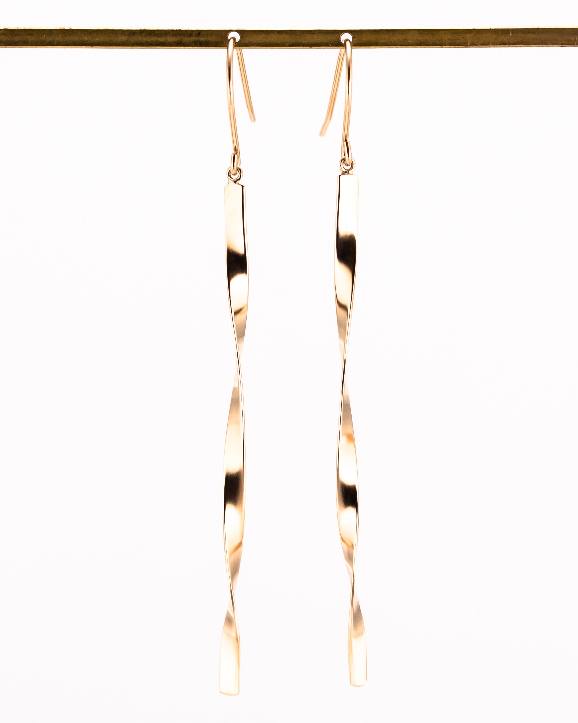 K10 ツイストバーピアス – voulez vous online store